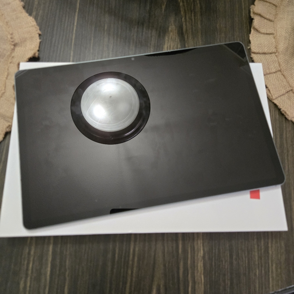 Samsung Galaxy Tab S9 FE+ Plus 12.4